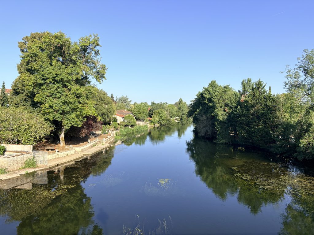 Riverside walks in Mansle